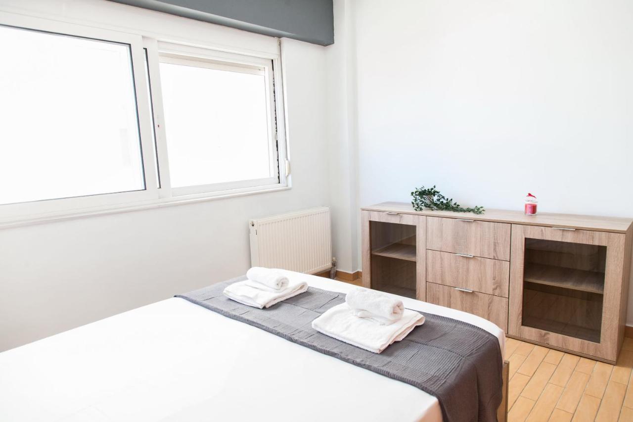 Beautiful, Deluxe Kallithea Apt Athen Exterior foto